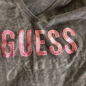 Guess Tops - Guess grey T-shirt Guess Tops - Guess grey T-shirt